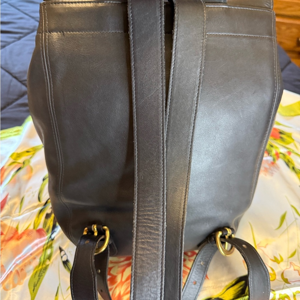 Coach Back Sac Backpack Vintage| Black Leather | Style E6H-4134 - Picture 2 of 15